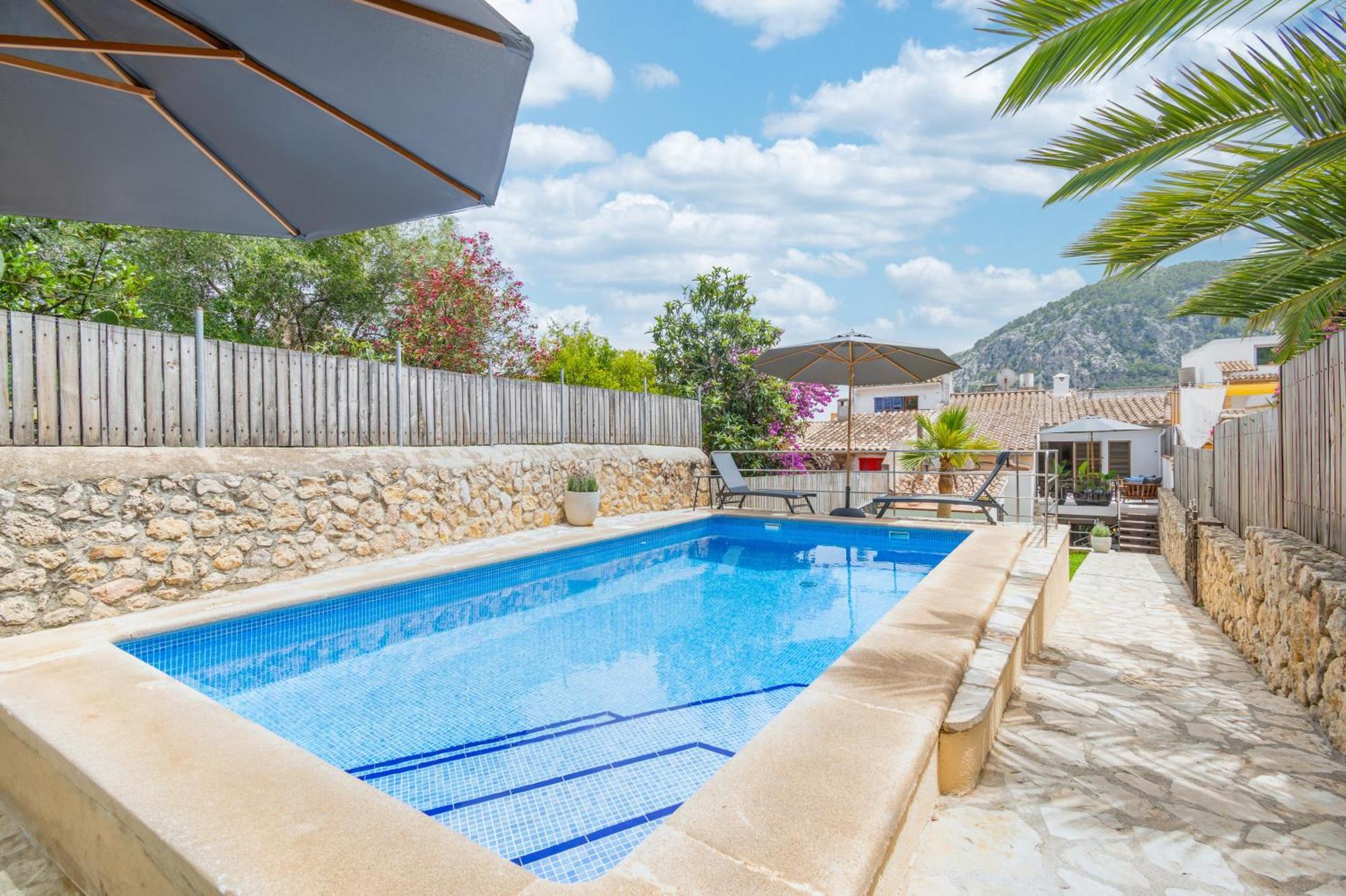 Alica 8 Holiday home *